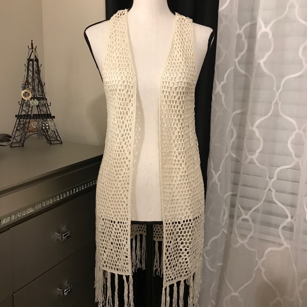 NWT Sleeveless crocheted vest